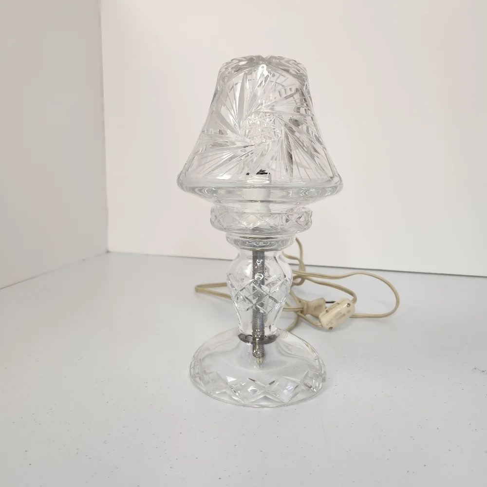 Vintage Cut Crystal Fairy Lamp Pinwheel Patern Czech Bohemian Mushroom Shape - Picture 3 of 10
